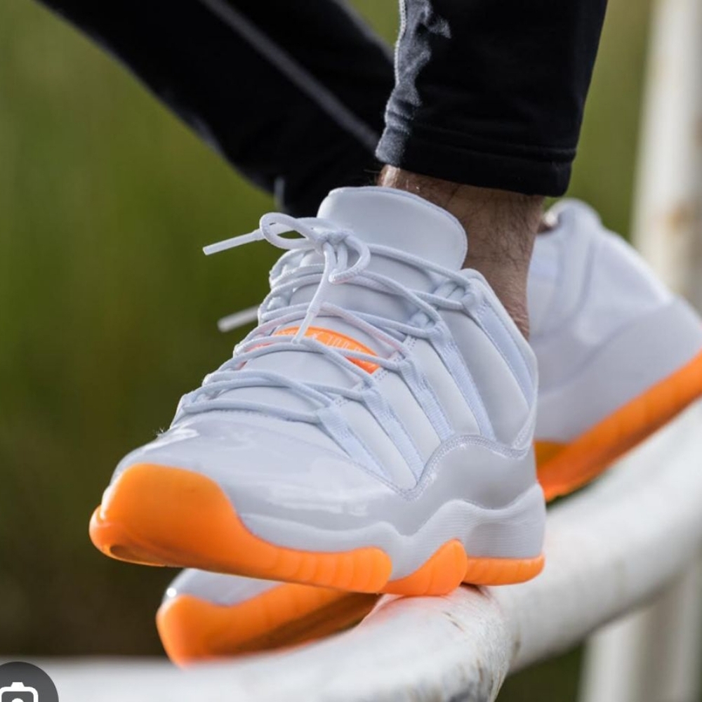 Jordan 11 Low 'Citrus' Size 10m/11.5w 2021 - image 5